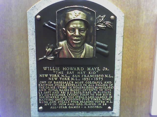 WILLIE MAYS